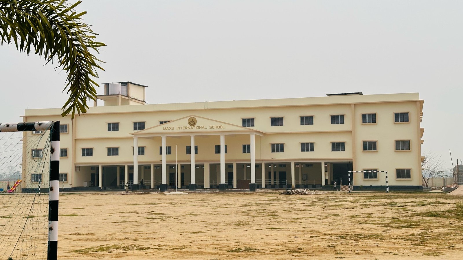 Max3 School Image 2